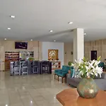 Hotel Del Alba Inn & Suites