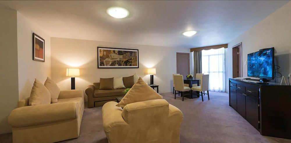 Hotel Trojes 4*