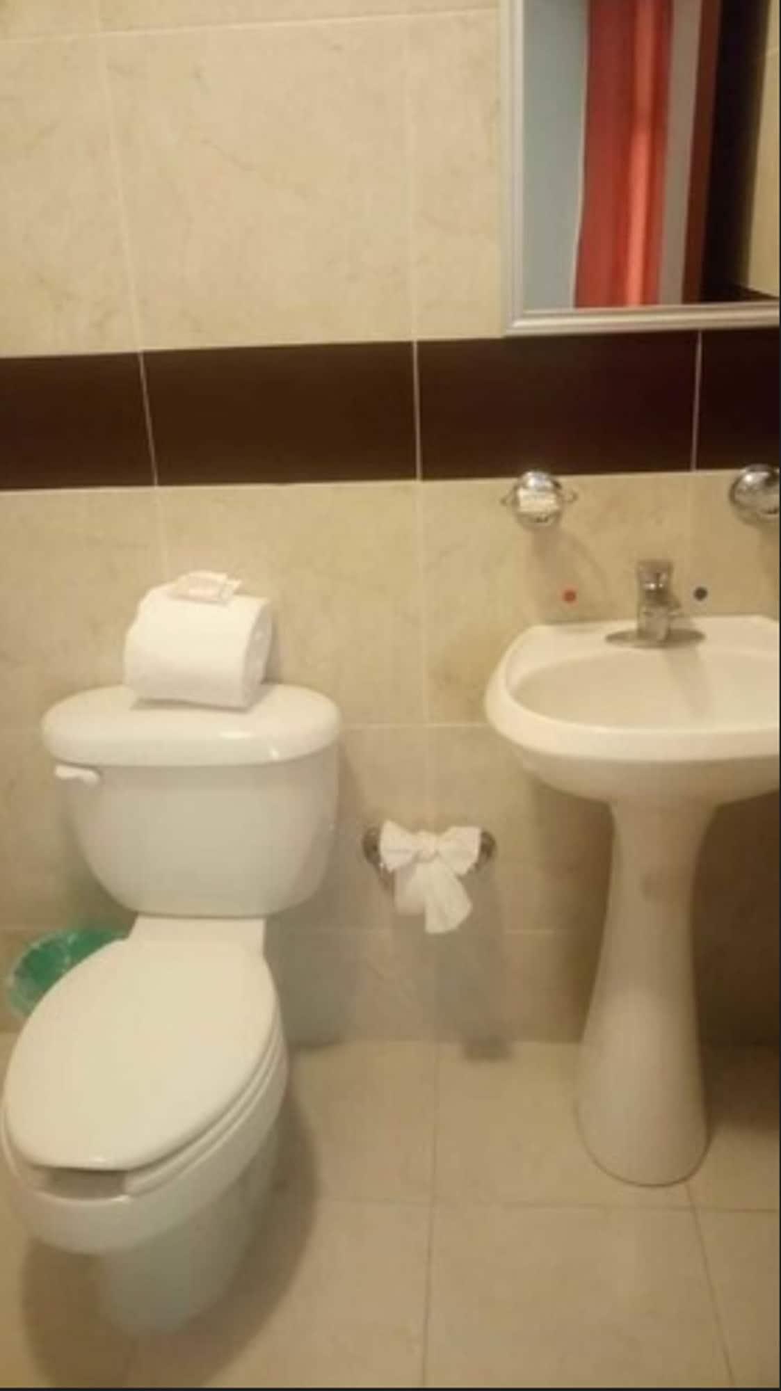 Elizabeth Ciudad Deportiva Hotel 3*