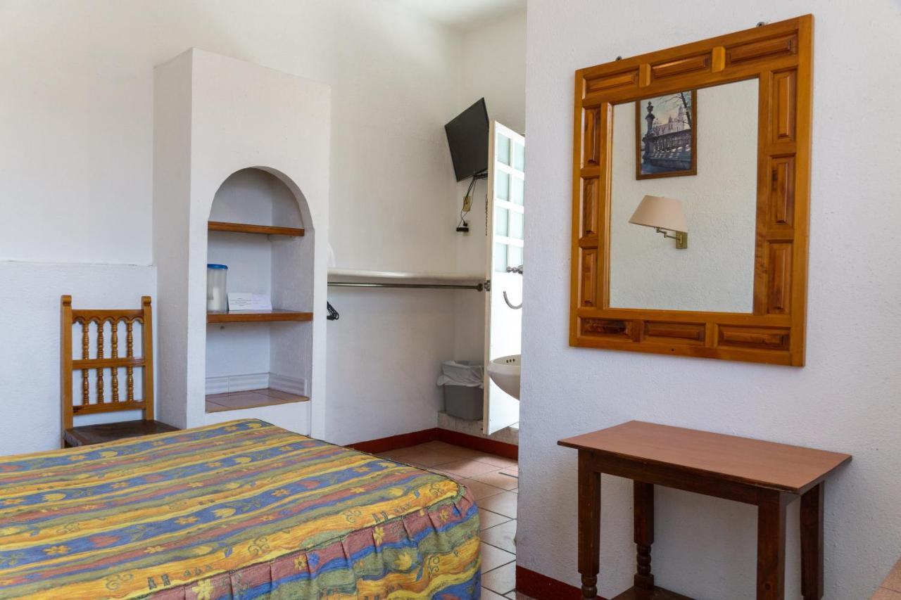 Hotel Colonial
