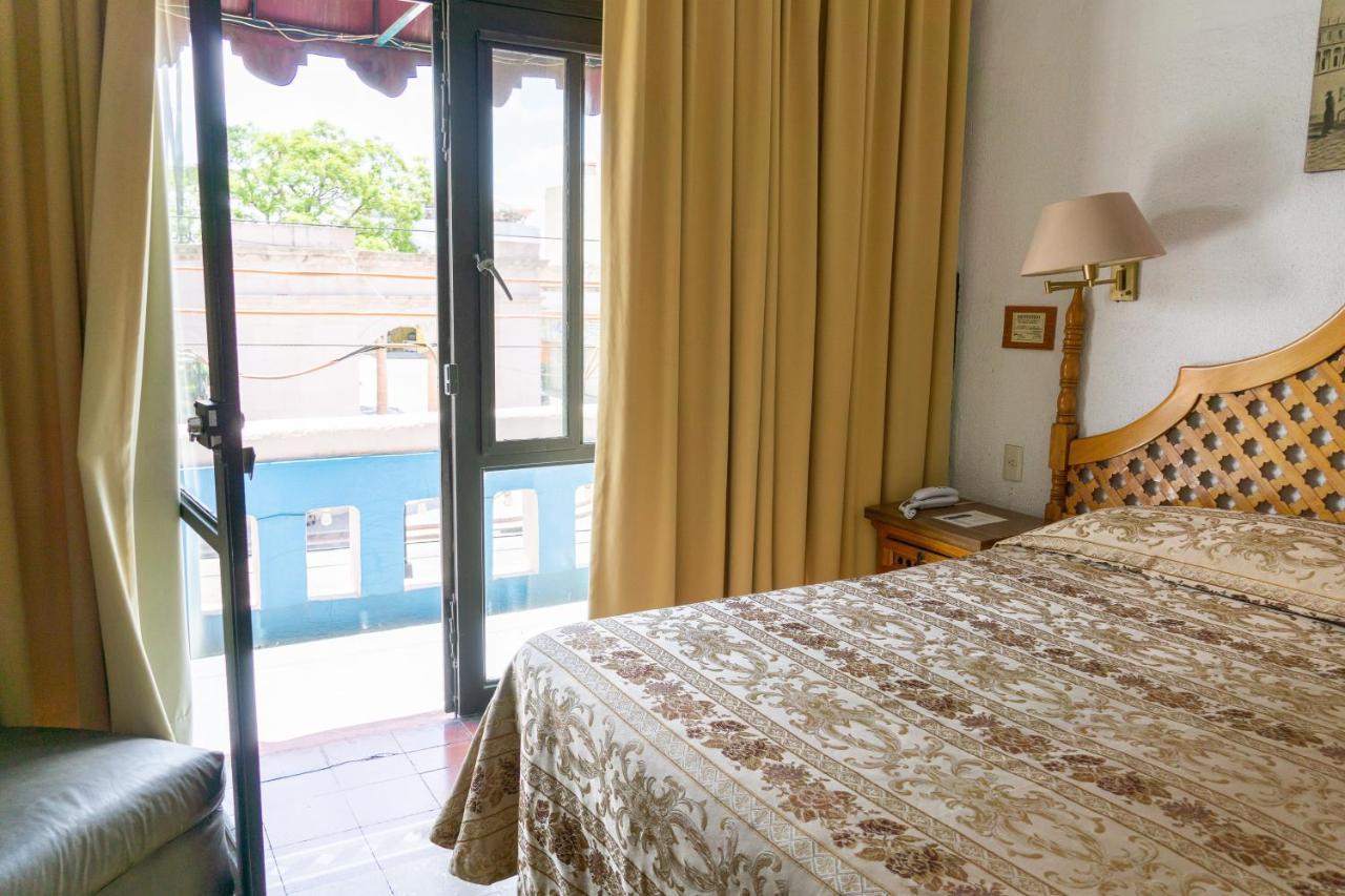 Hotel Colonial