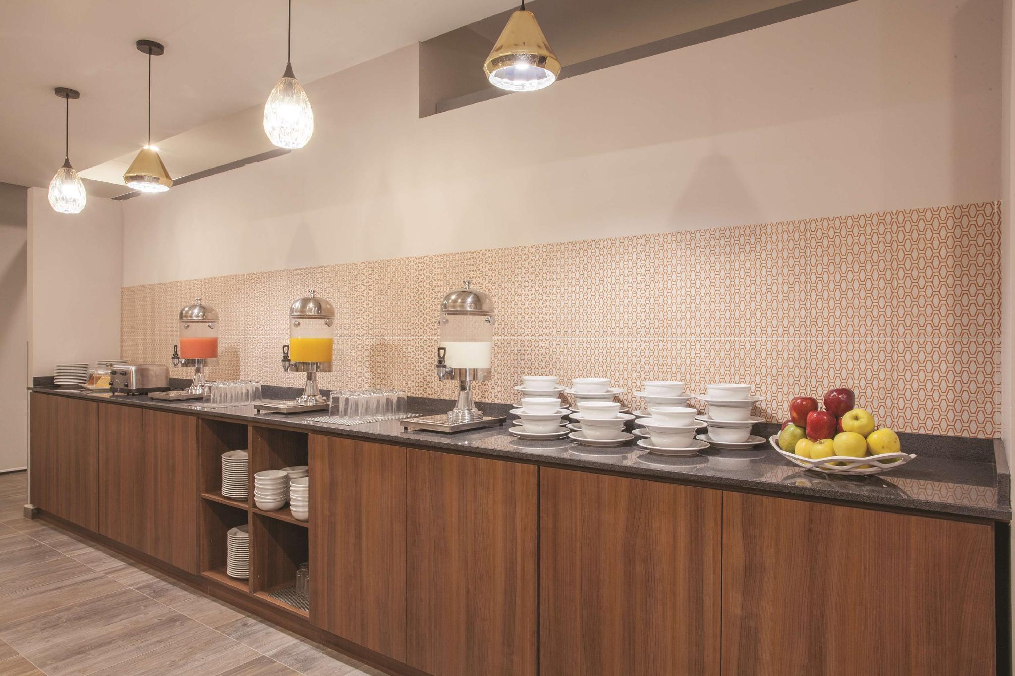 La Quinta By Wyndham Hotel 4*