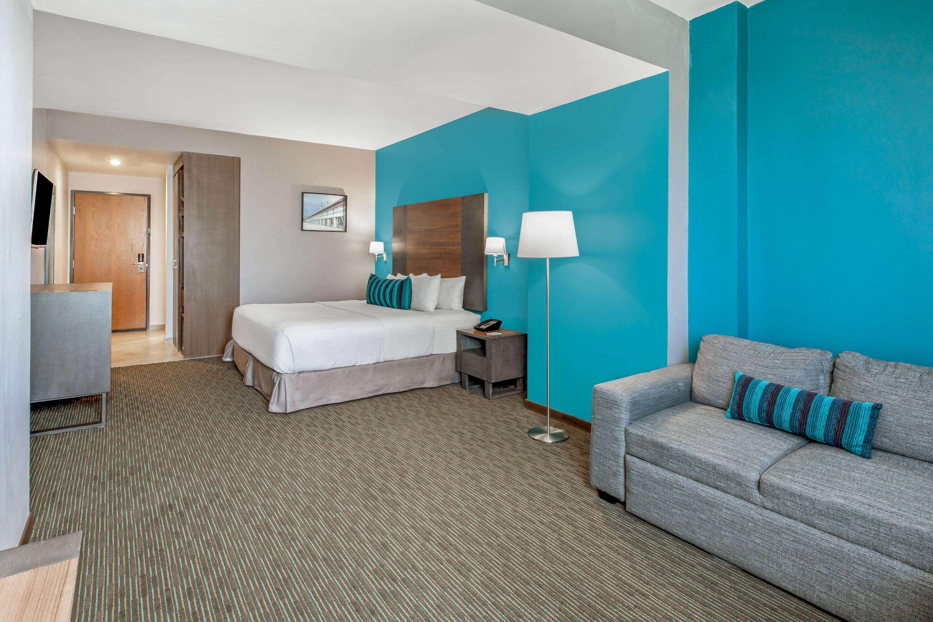 La Quinta By Wyndham Hotel