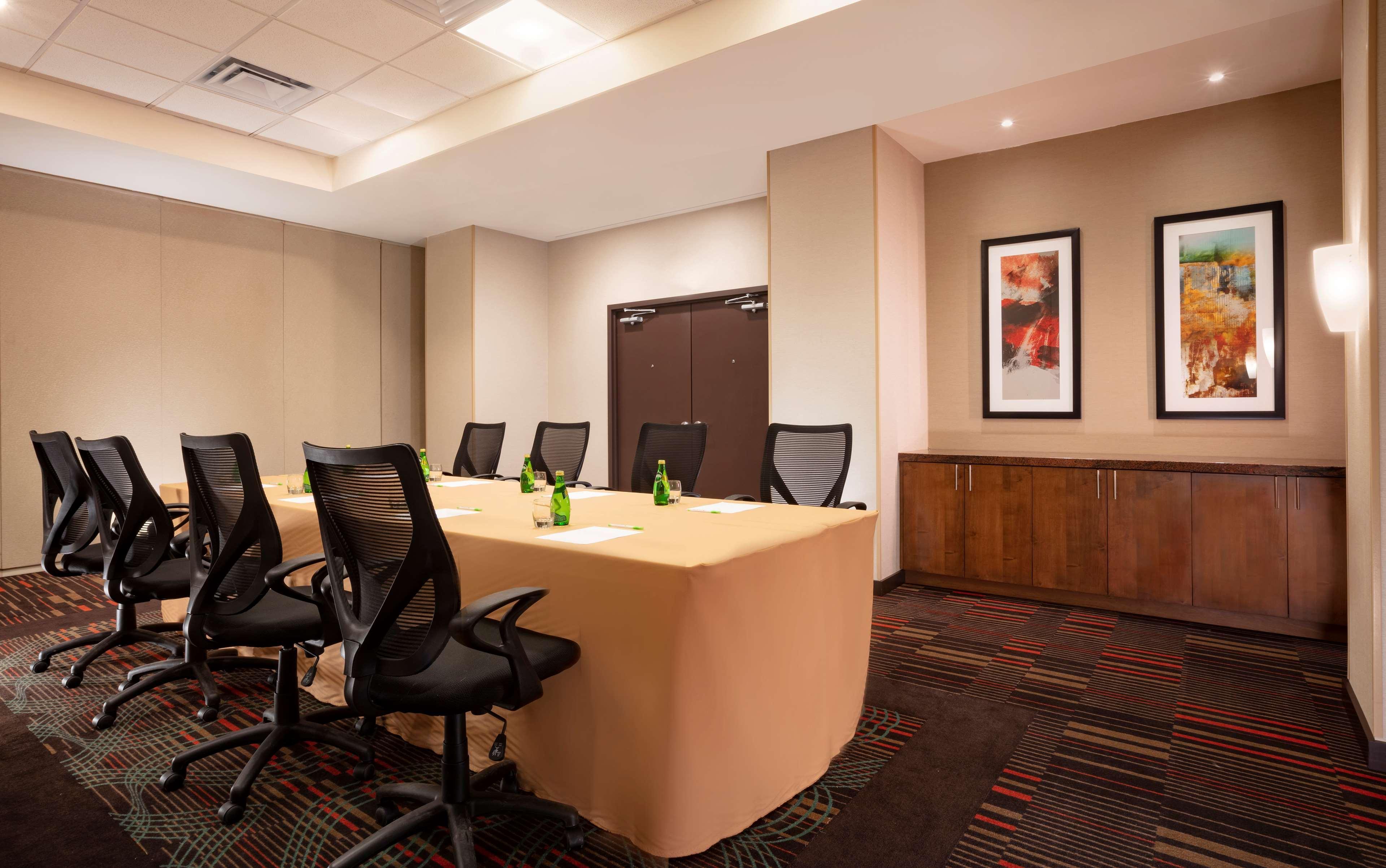 Hyatt Place Bonaterra 4*