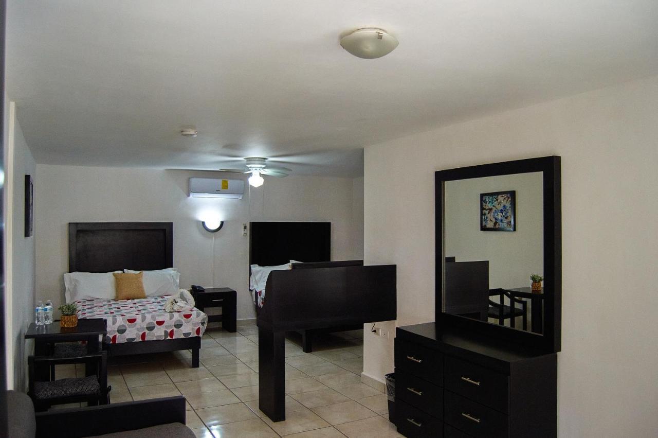 Hotel Del Alba & 4*