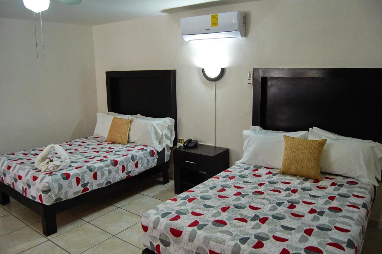Hotel Del Alba & 4*