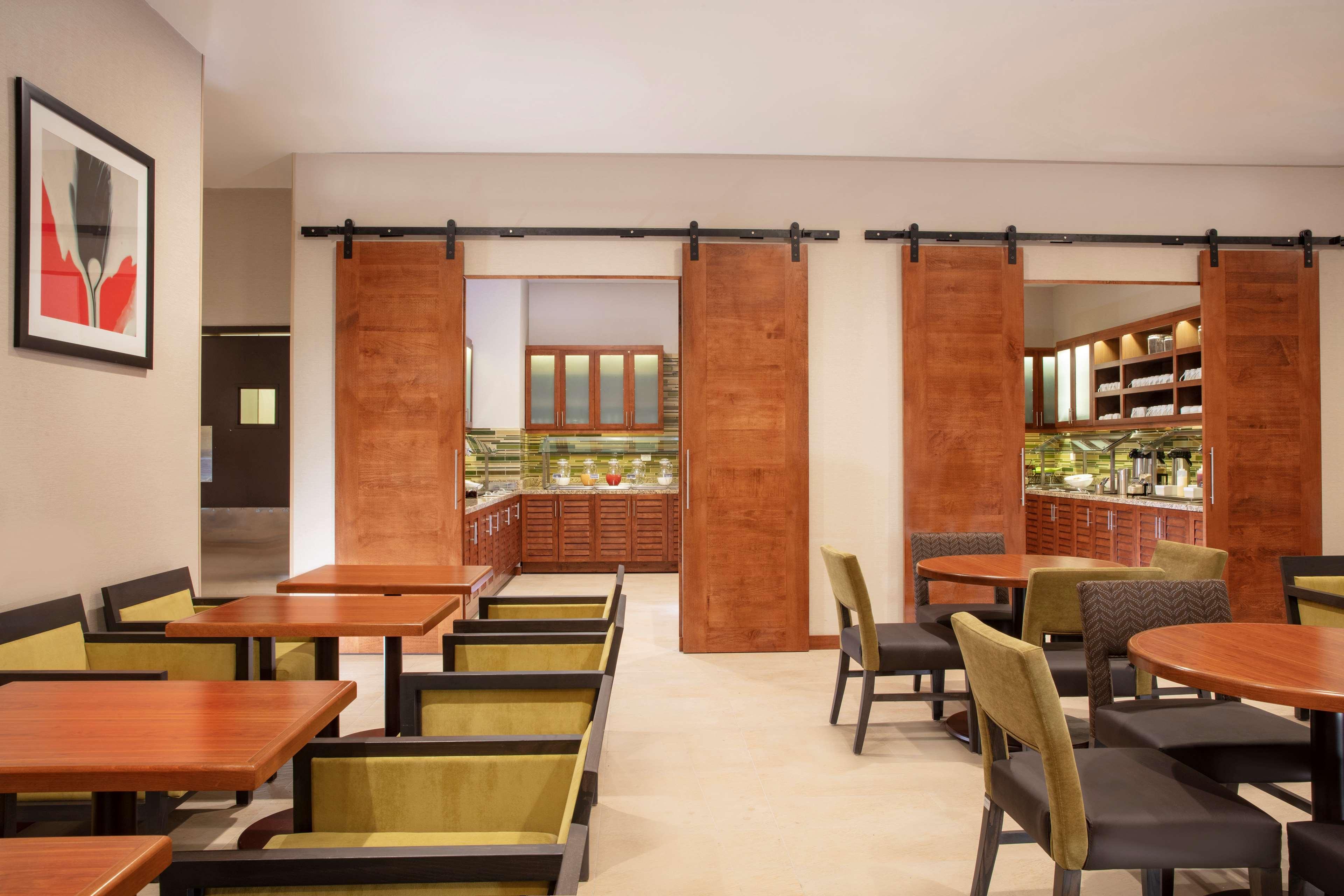 Hyatt Place Bonaterra Hotel