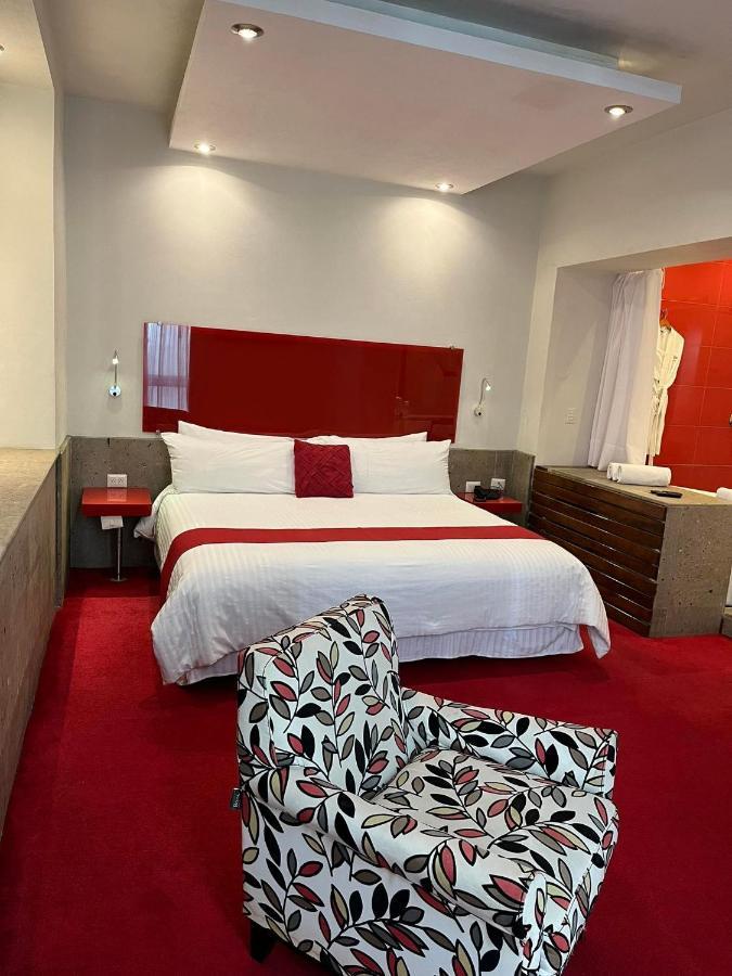 Zujmu Business Boutique Hotel