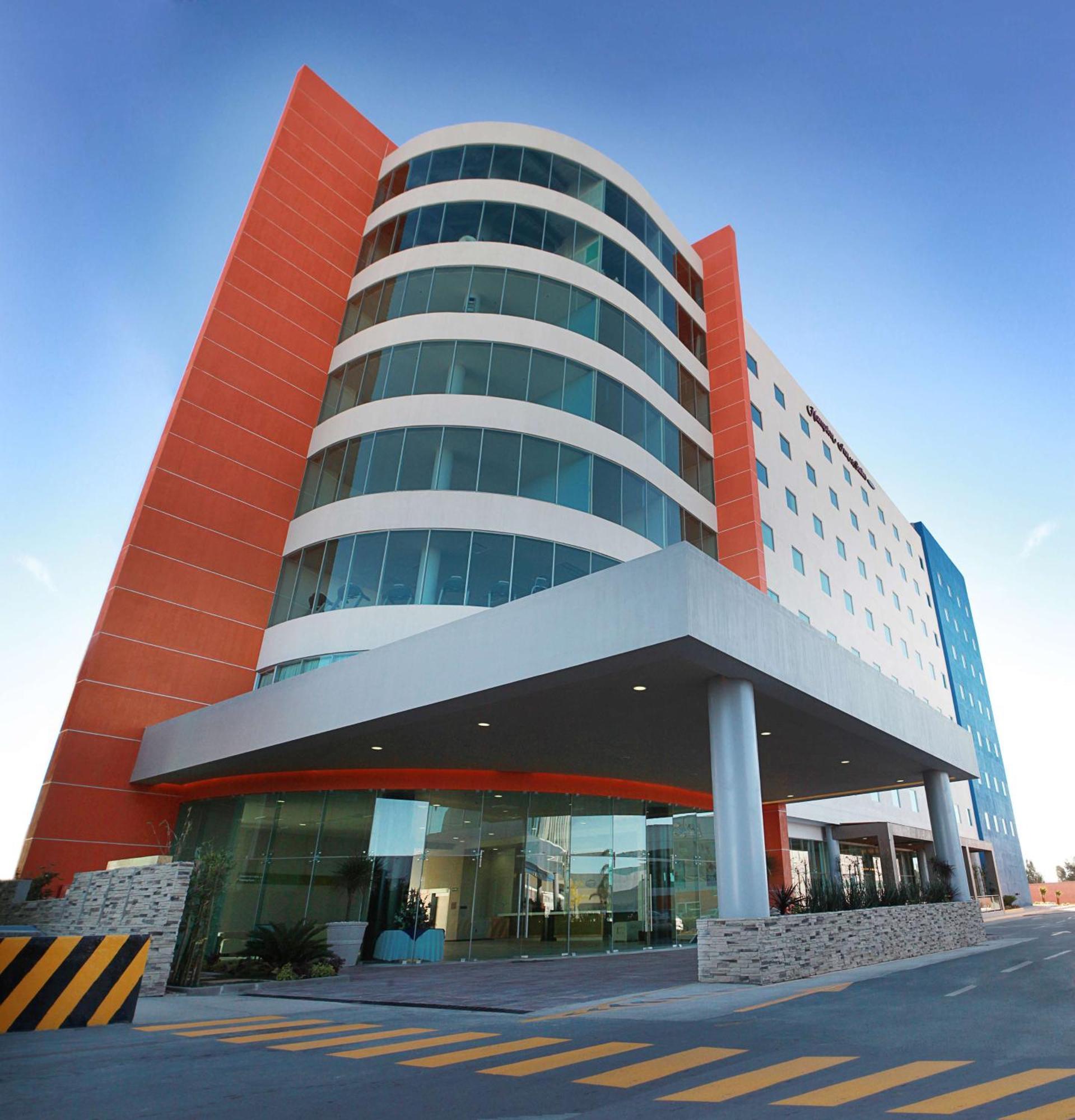 Hampton Inn&suites By Hilton Aeropuerto Hotel