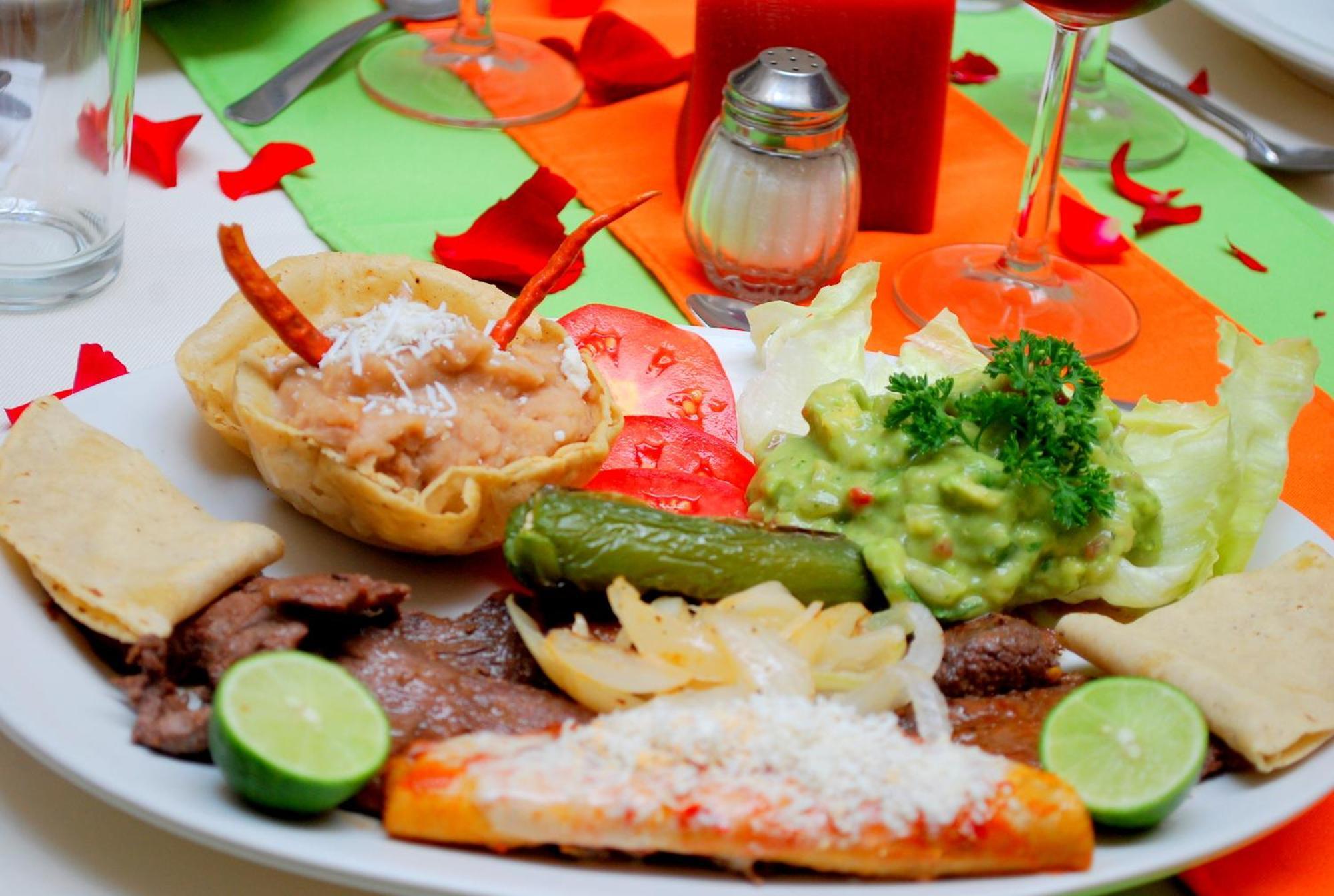Elizabeth Ciudad Deportiva Hotel