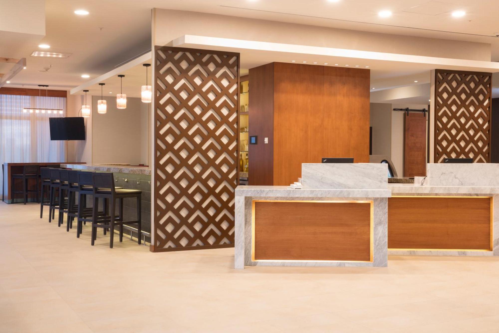 Hyatt Place Bonaterra 4*