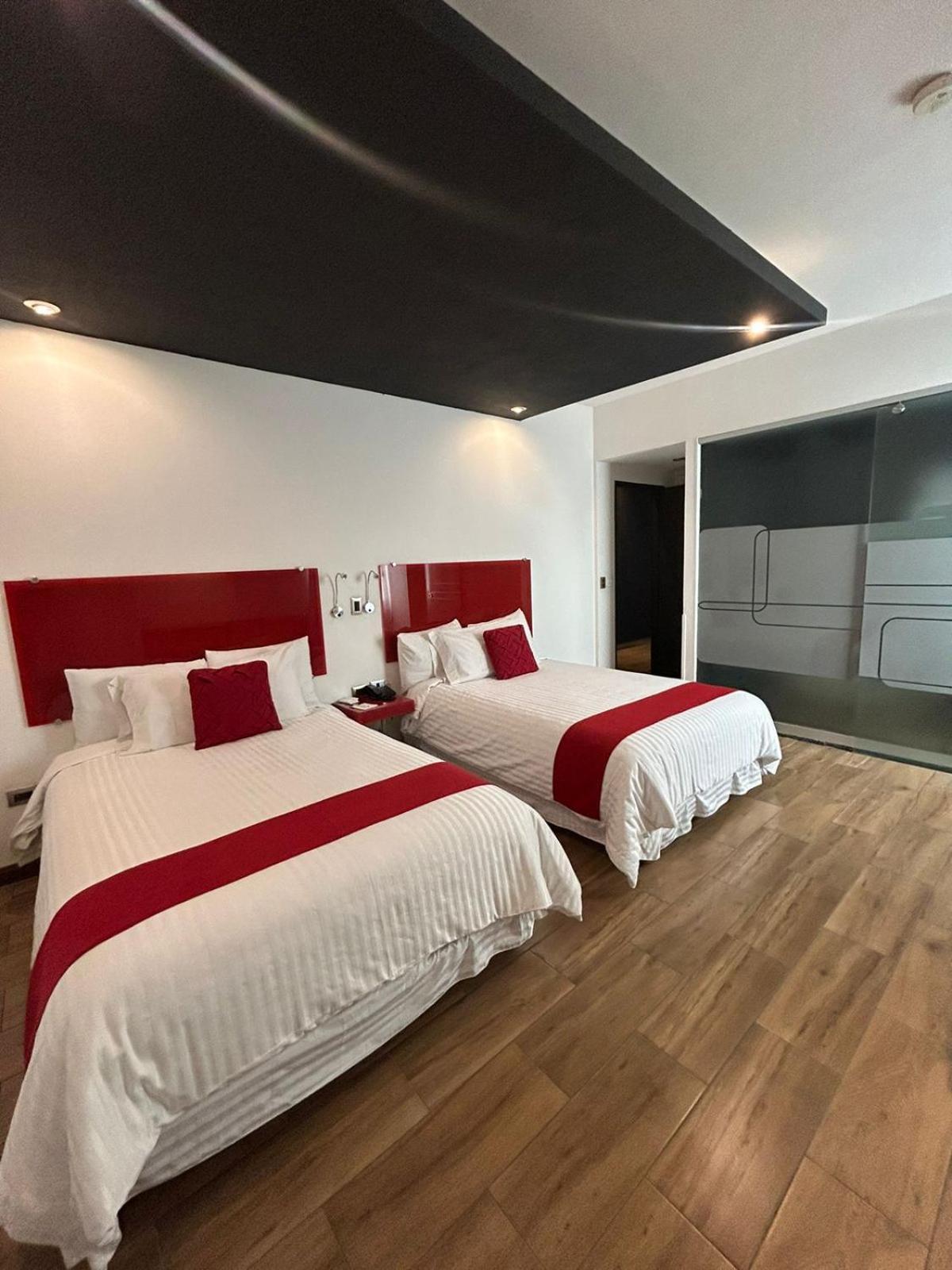 Zujmu Business Boutique 5*