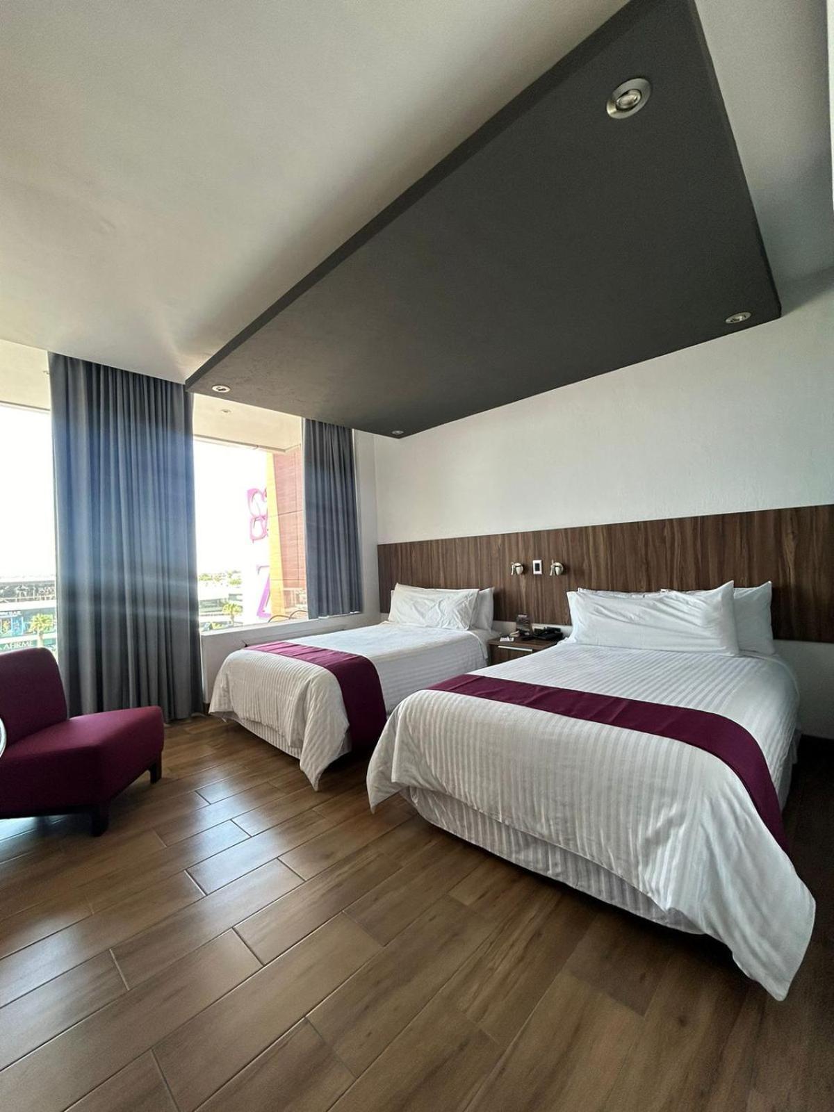 Hotel Zujmu Business Boutique 5*