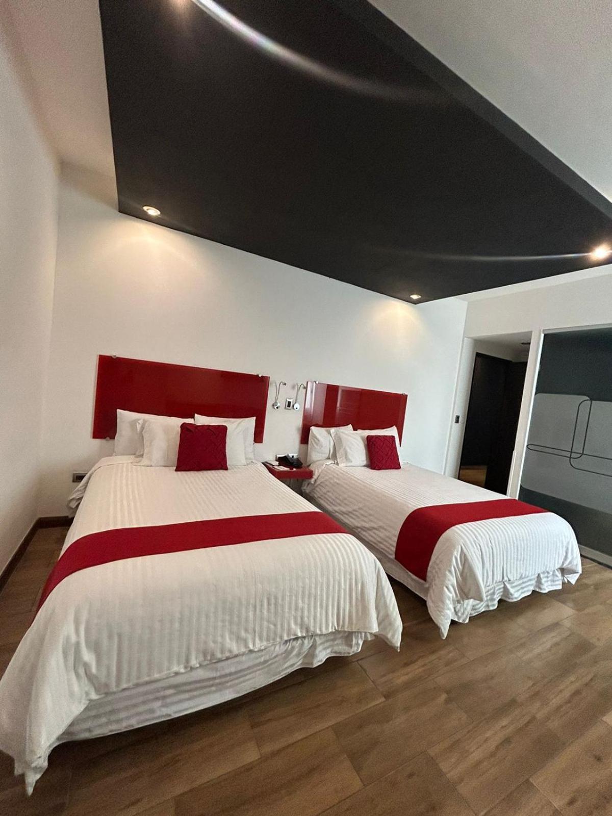 Zujmu Business Boutique Hotel