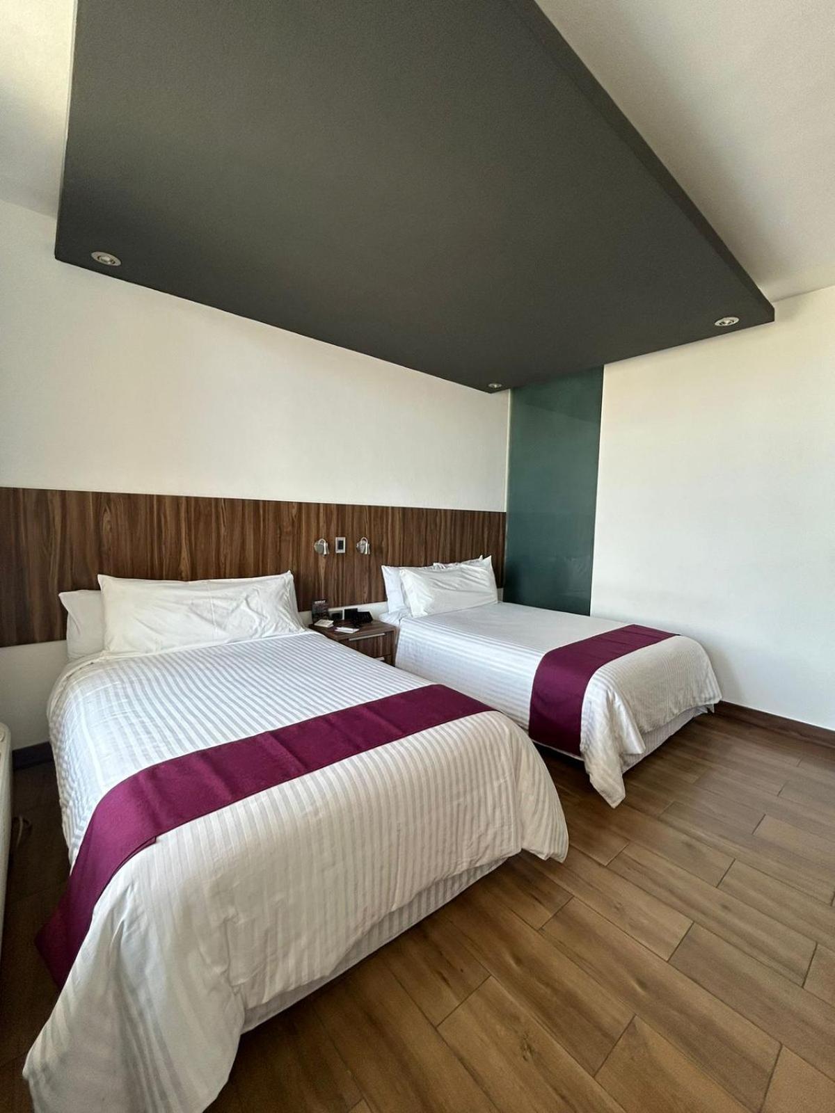 Hotel Zujmu Business Boutique 5*