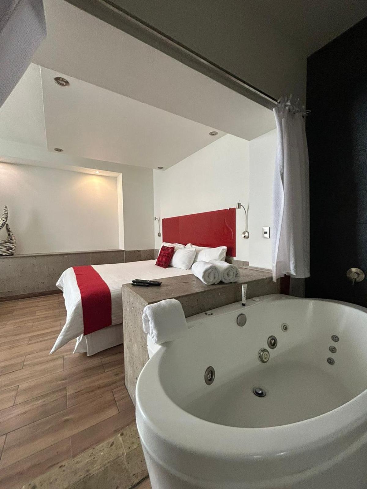 Zujmu Business Boutique Hotel