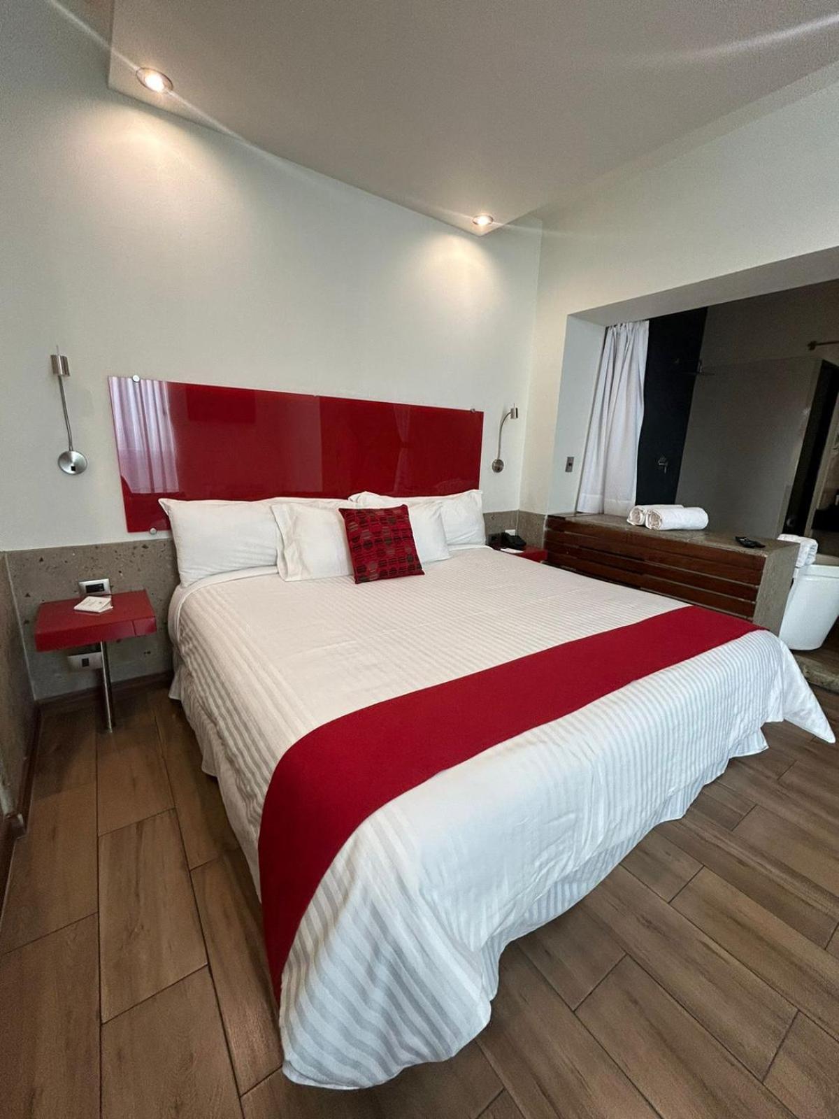 Zujmu Business Boutique Hotel