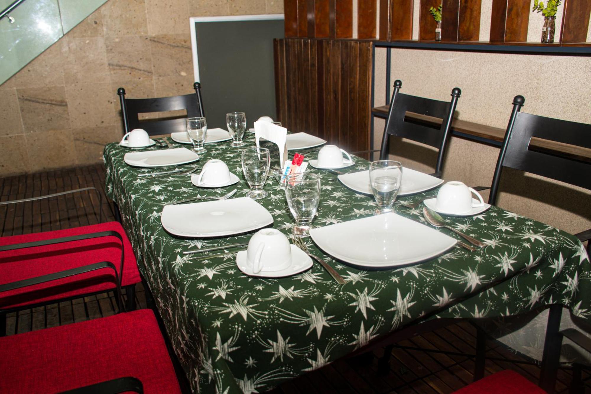 Zujmu Business Boutique Hotel 5*