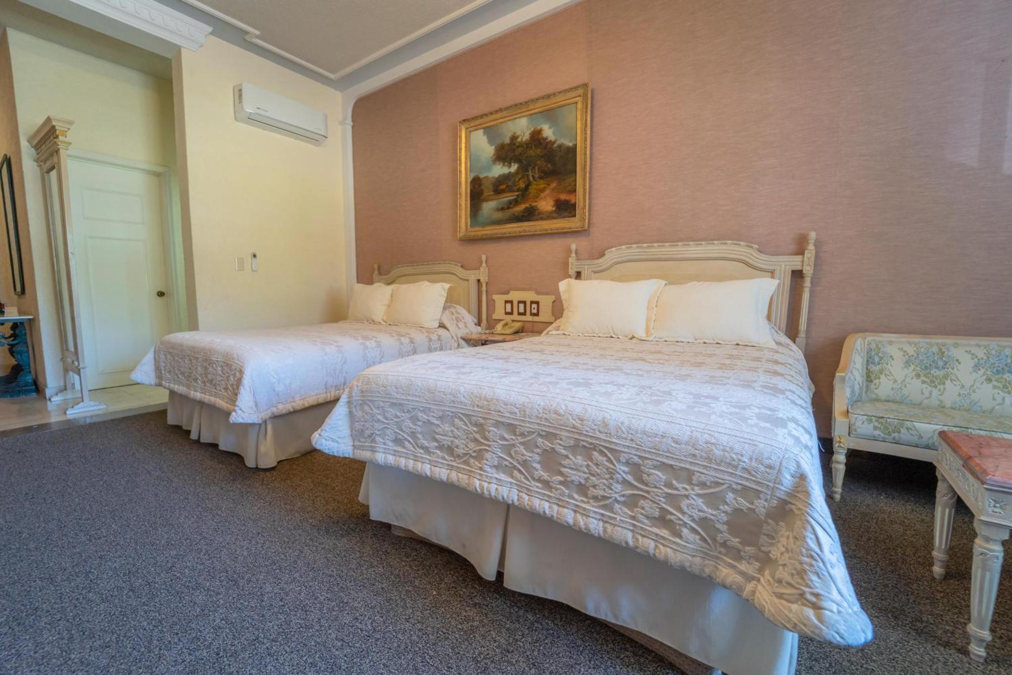 Alameda Grand Hotel 5*