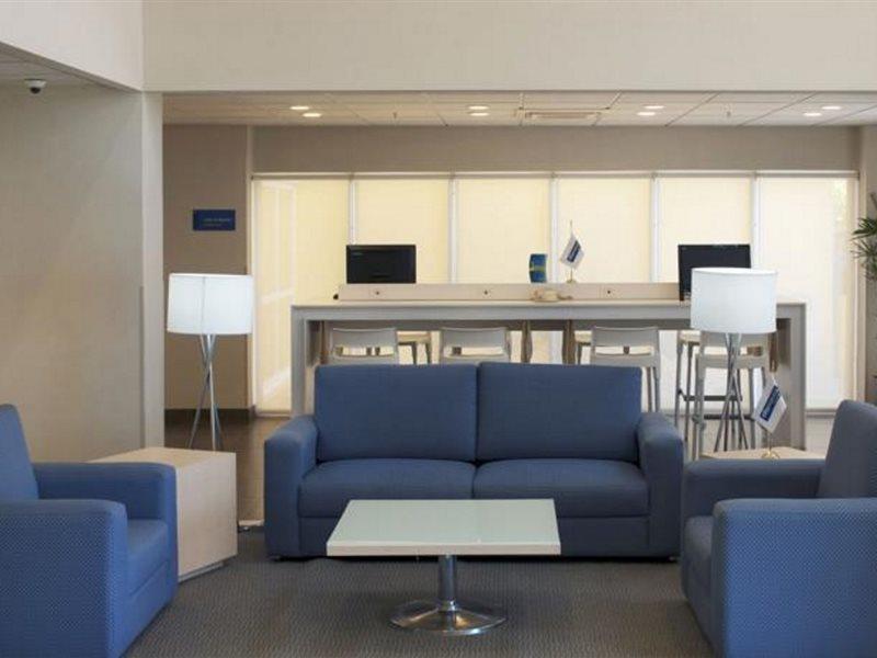 Hotel Express By Marriott Sur 4*