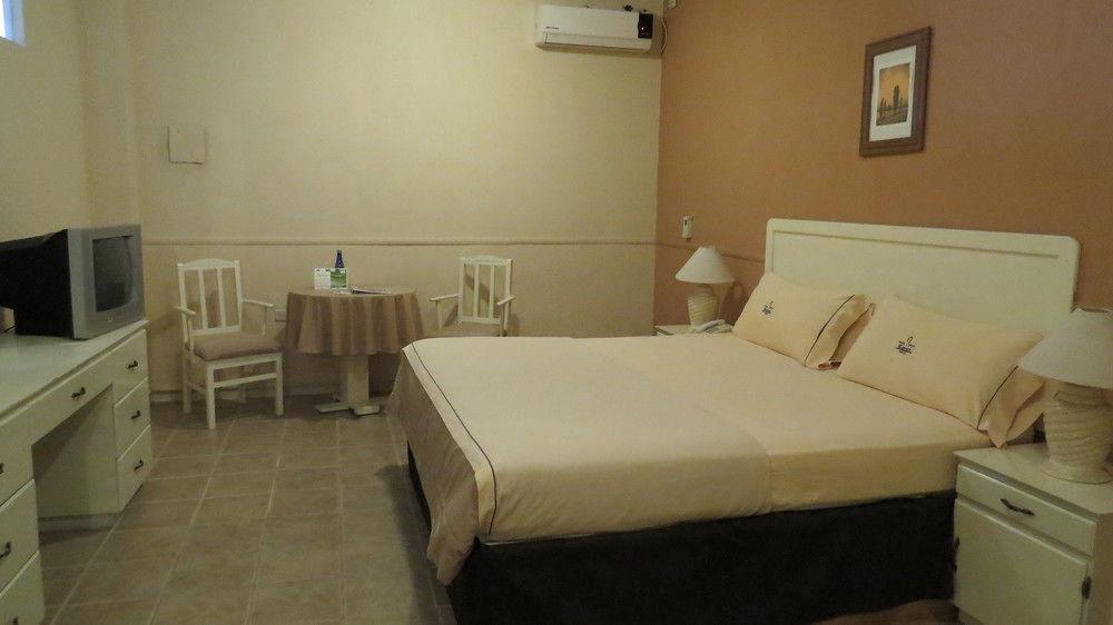 Capital Oc Marney Hotel