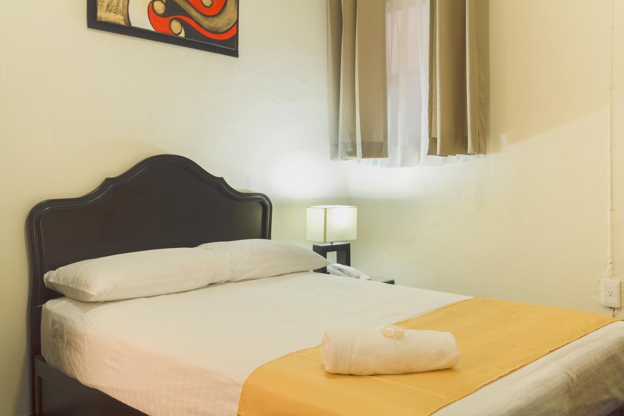 Avenida Hotel 3*