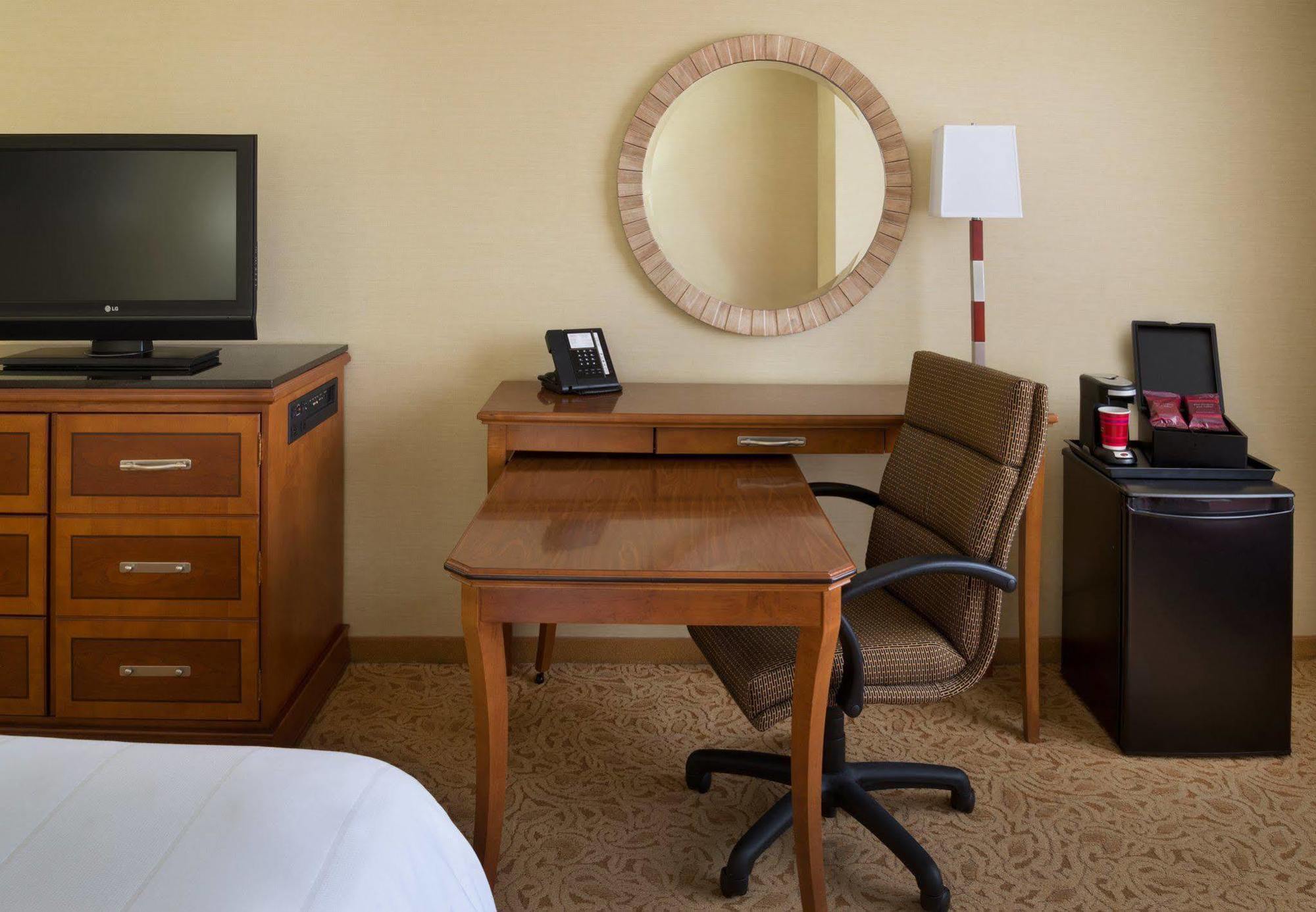 Marriott Hotel 4*