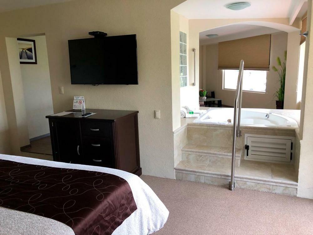 Trojes Hotel 4*