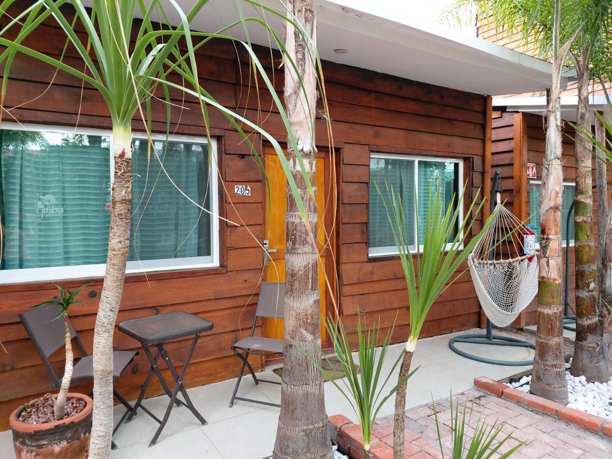 Hotel Guiba 2*