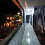 Front Vista