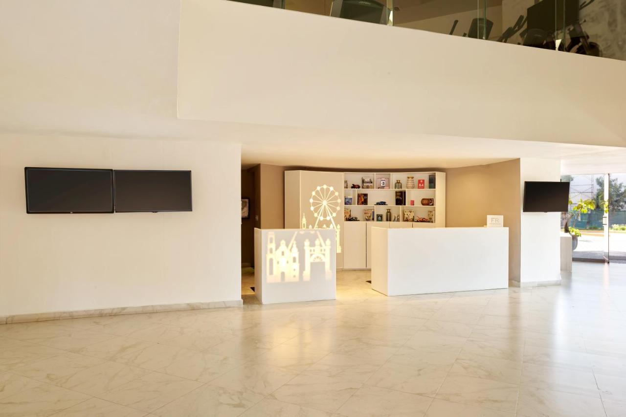 Fiesta Hotel 4*