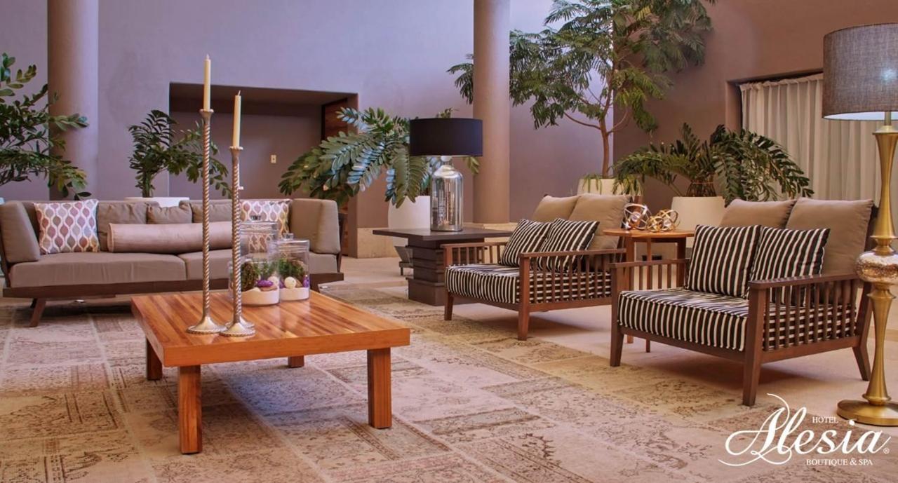 Alesia - Boutique & 4*