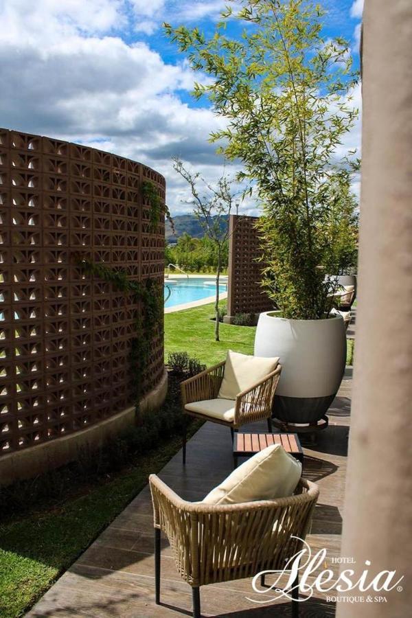 Alesia - Boutique & 4*