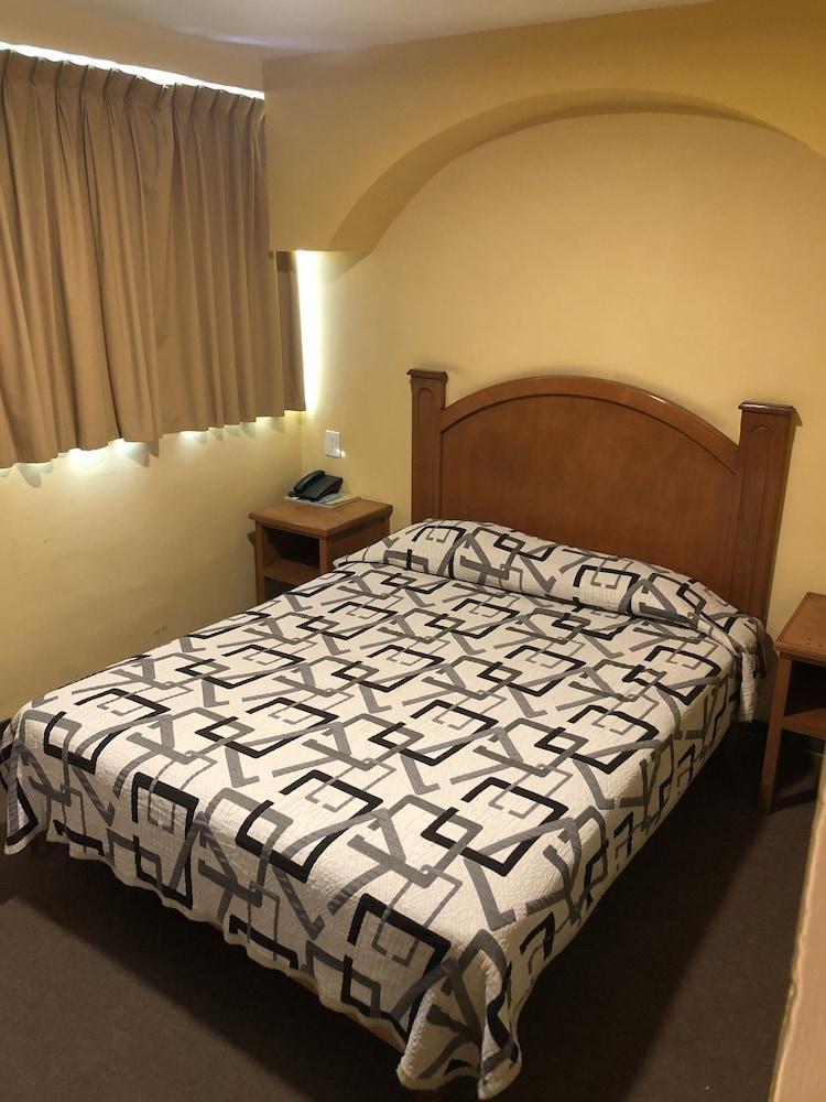 Hotel Del Bosque Aguascalientes