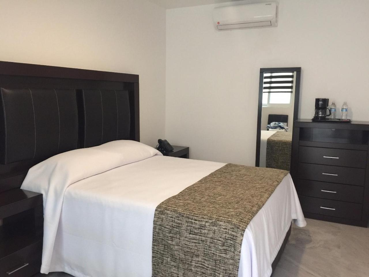 Hotel Mac7 *