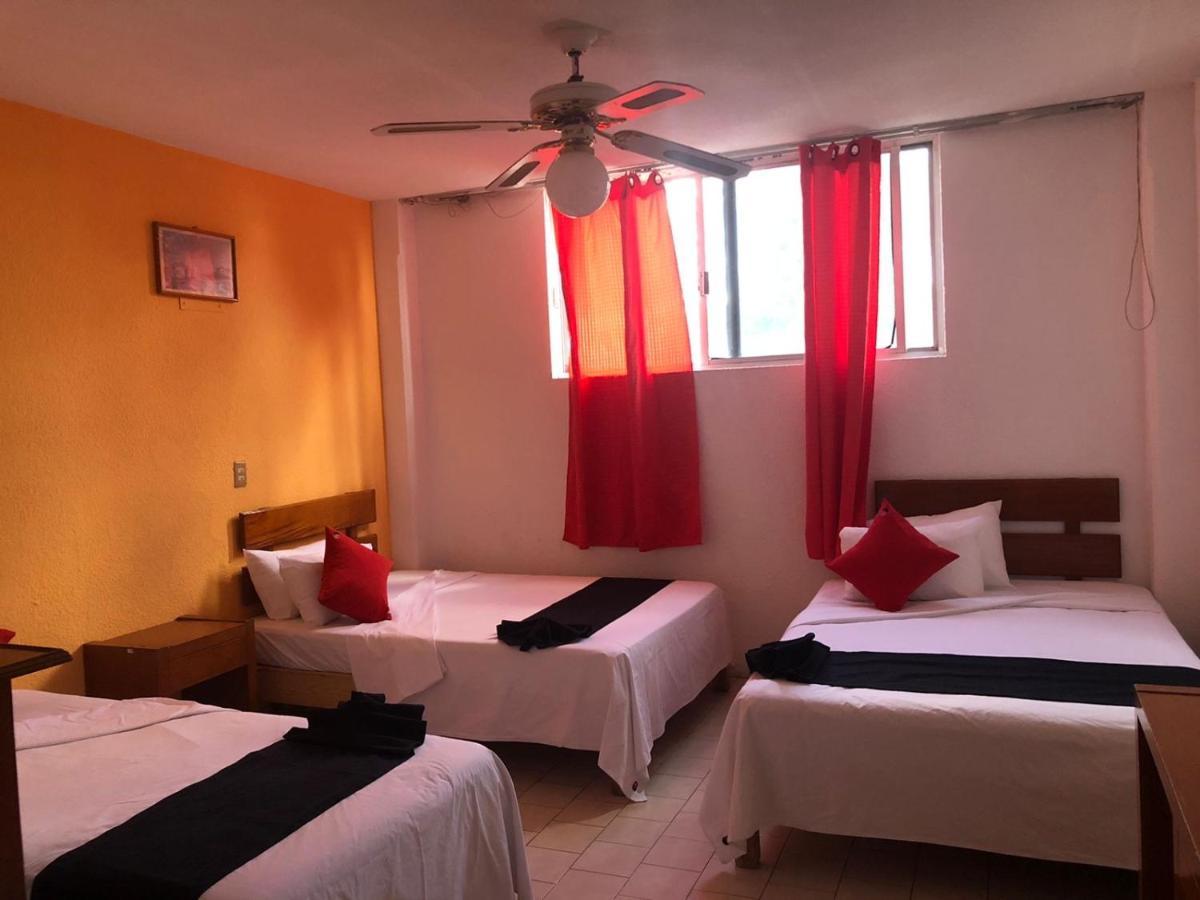 Hotel Oyo Italia 3*
