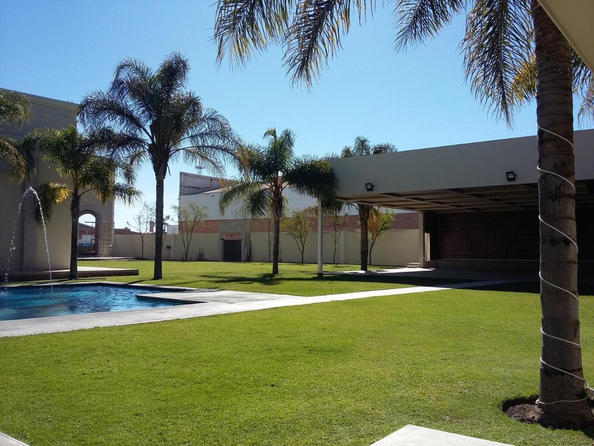 Wyndham Garden Hotel&casino Hotel