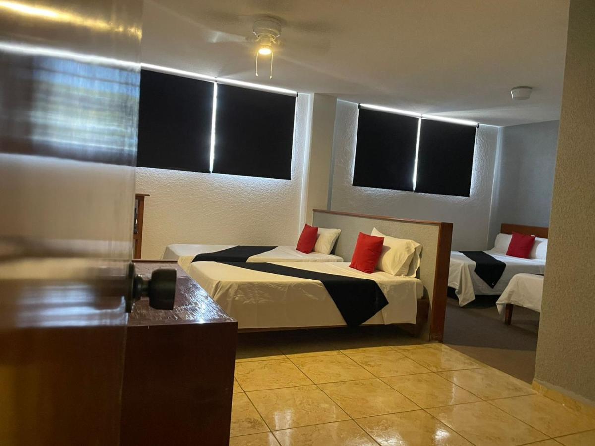 Italia Hotel 3*