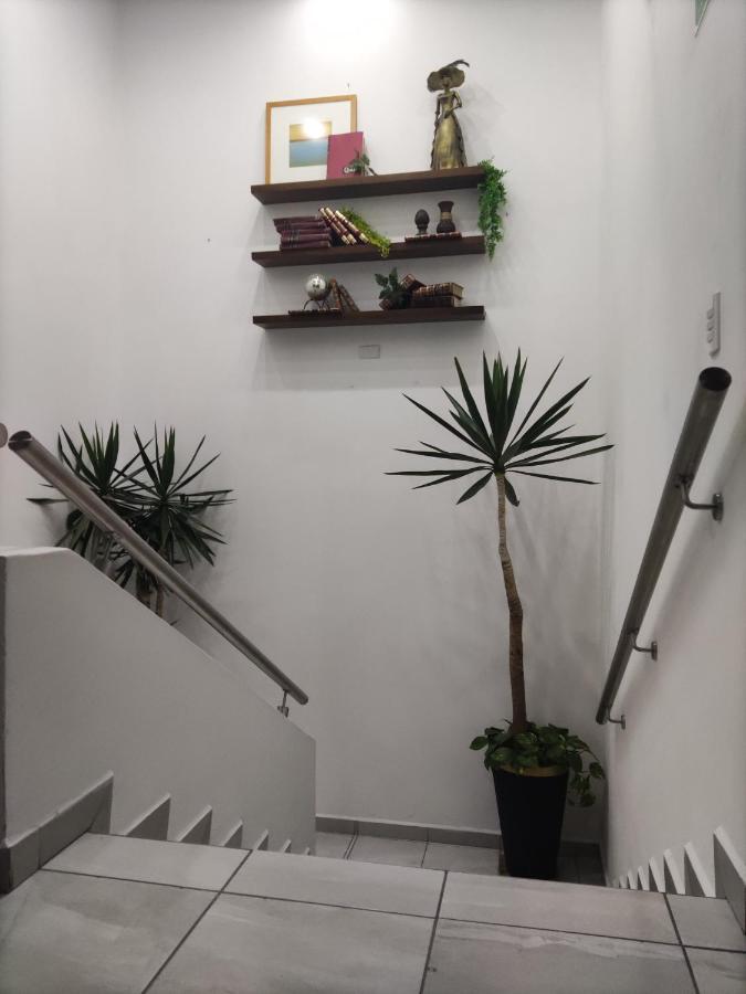 Del Carmen Hotel