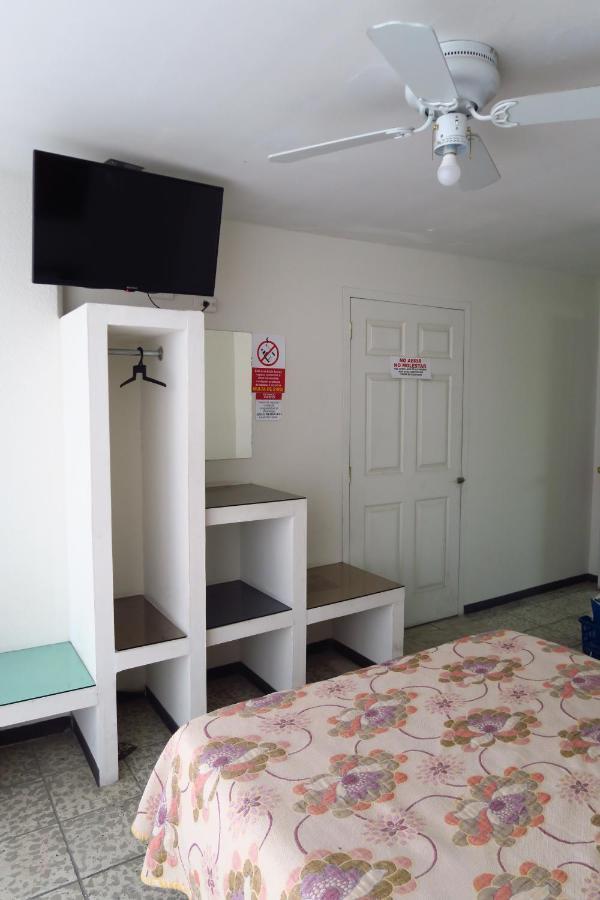 Llanito Ags Hotel 2*