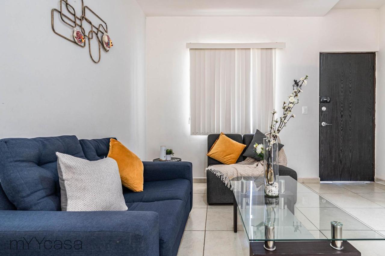 Сasa de vacaciones Espaciosa Casa Moderna C/ Patio Privado