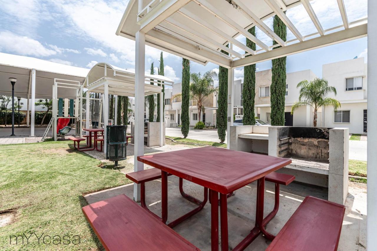 Сasa de vacaciones Comoda Casa C/ Patio Privado En *