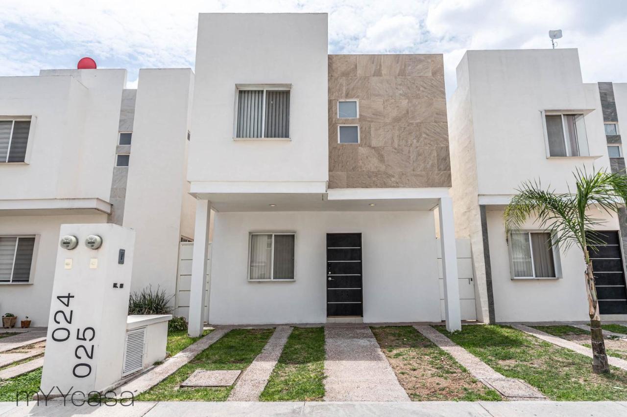 Comoda Casa C/ Patio Privado En *