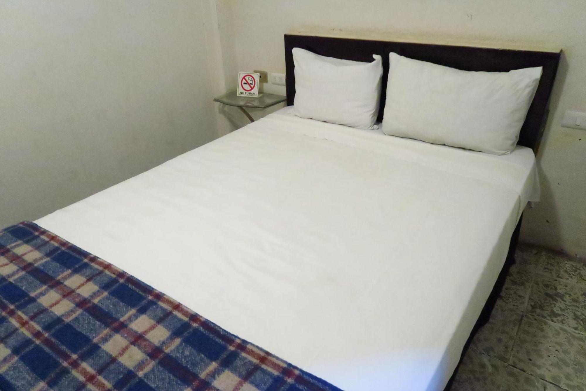 Hotel Llanito Ags 2*