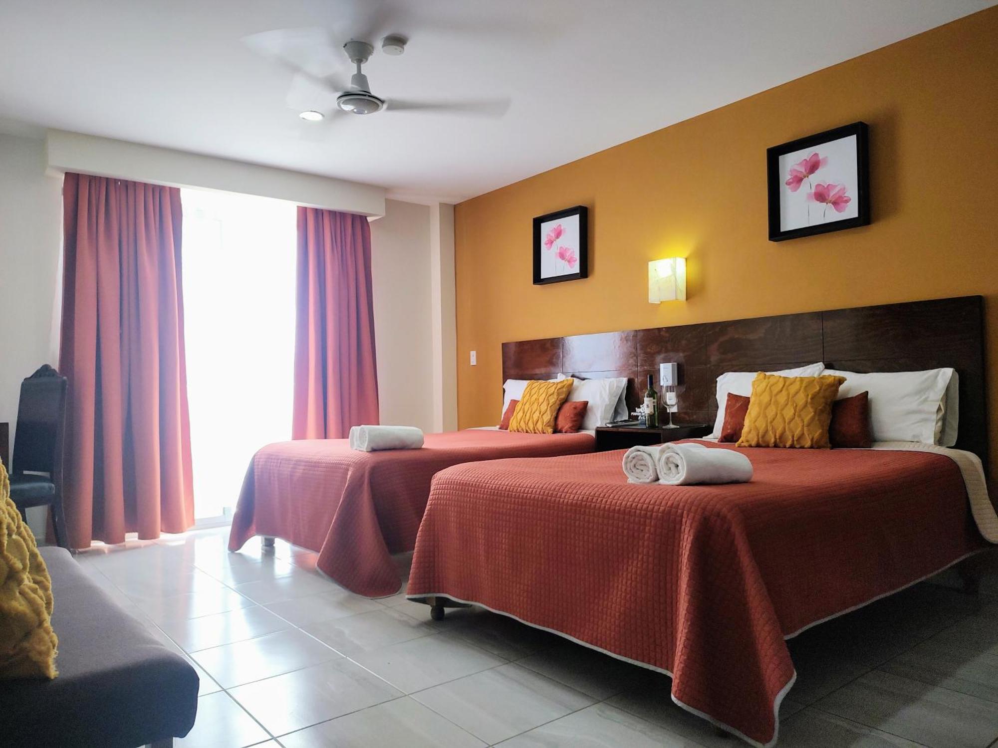 Hotel Del Carmen