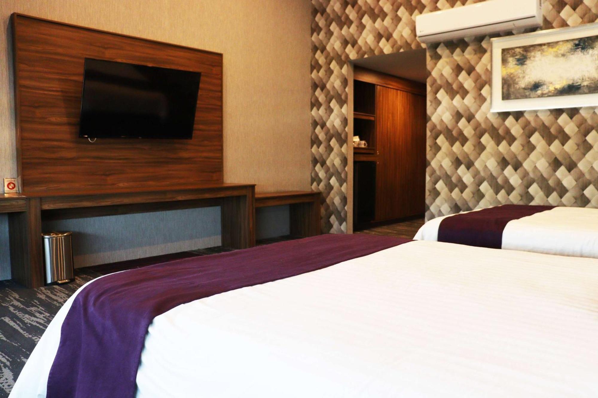 Wyndham Garden Hotel&casino