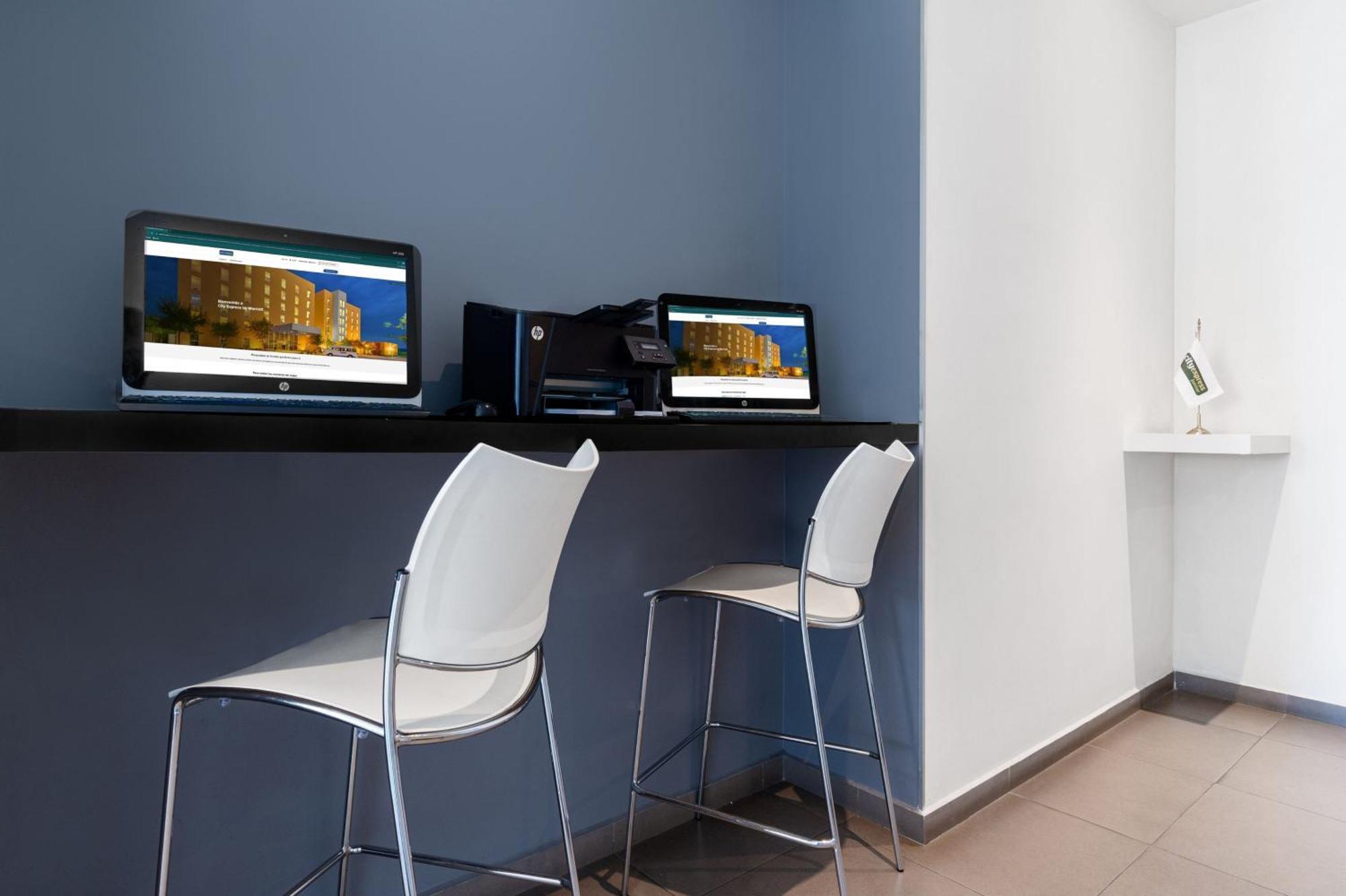 Hotel Express Junior Centro