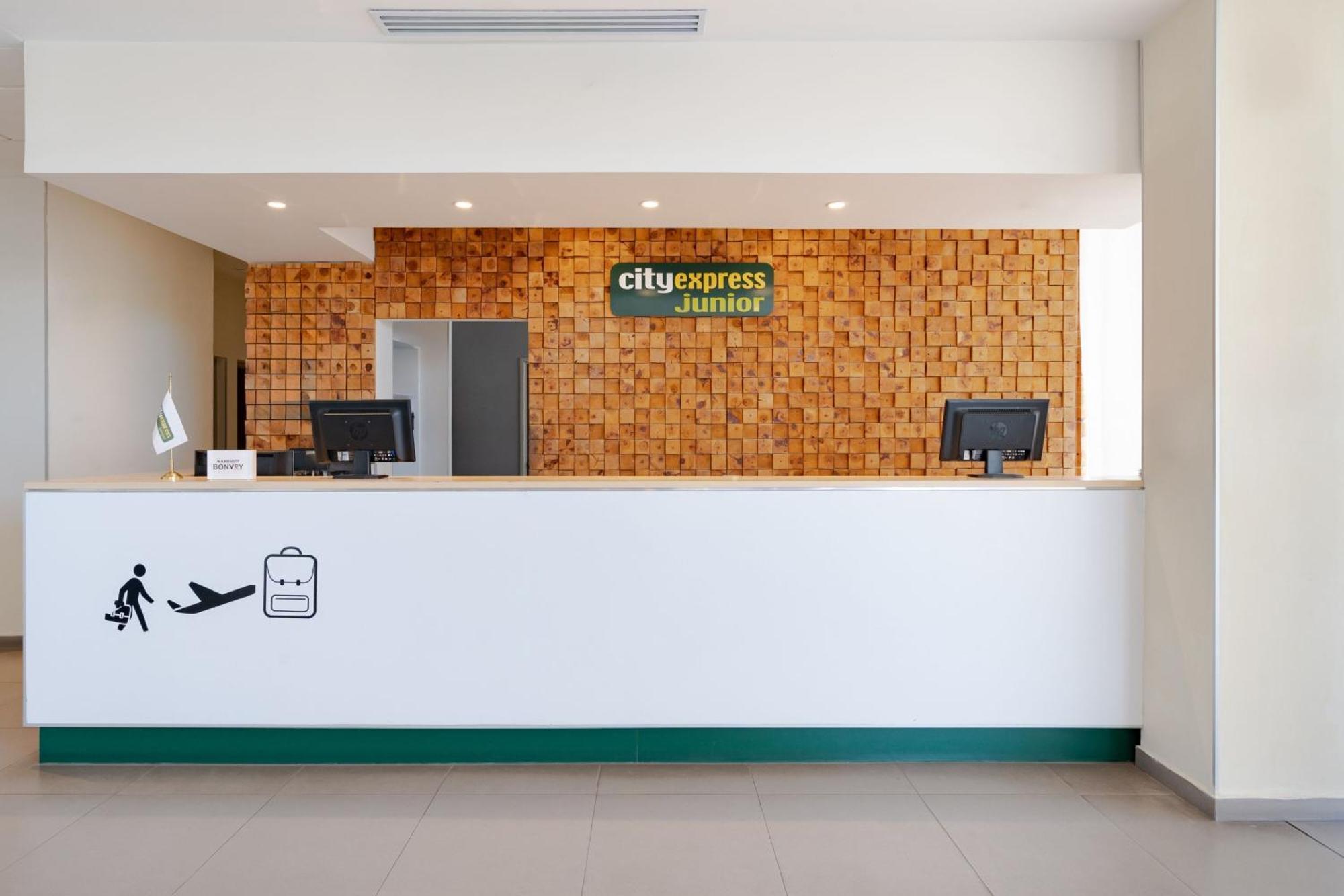 Express Junior Centro
