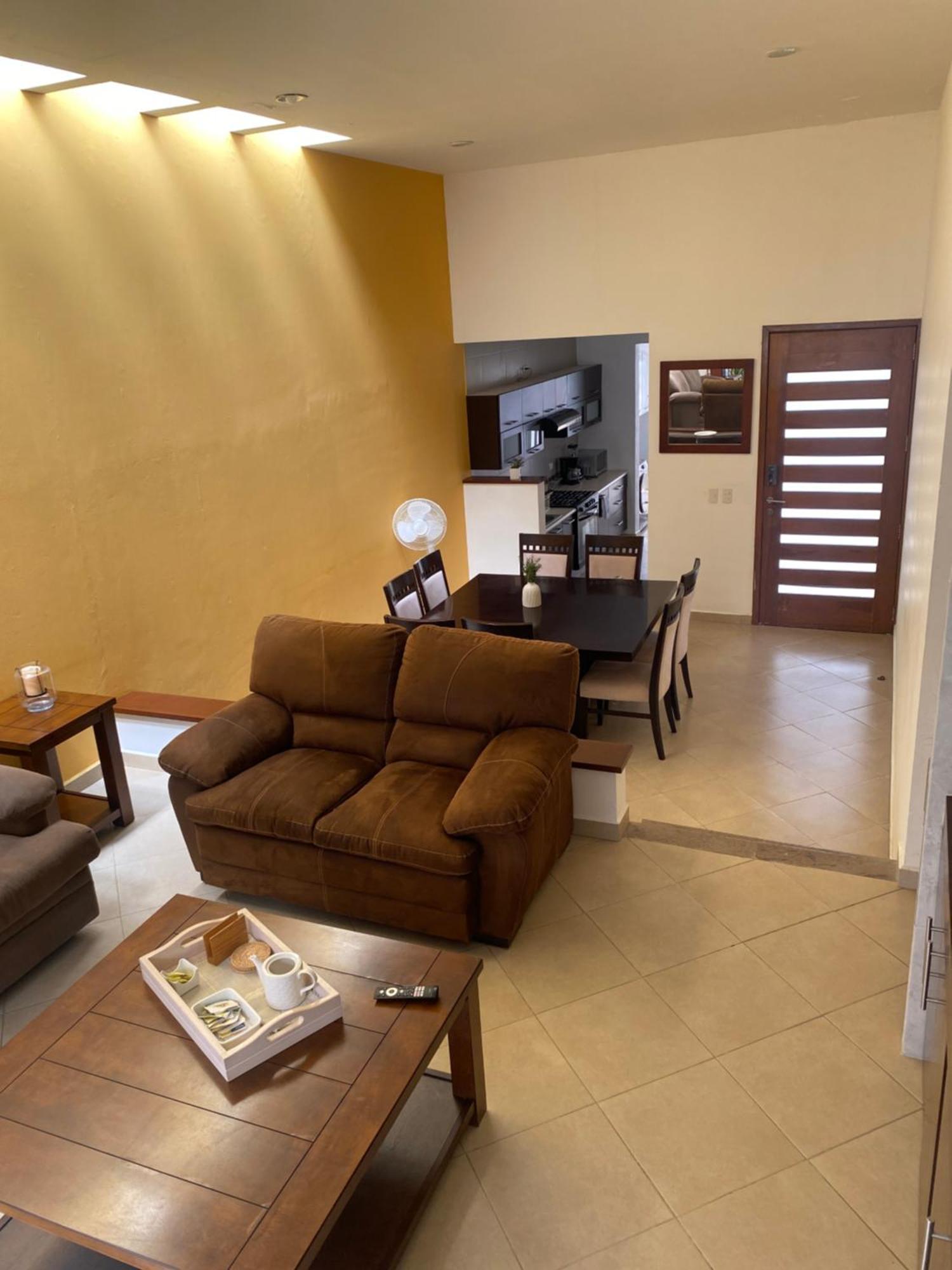 Casa Ejecutiva Acogedora Impecable Ags Сasa de vacaciones Aguascalientes
