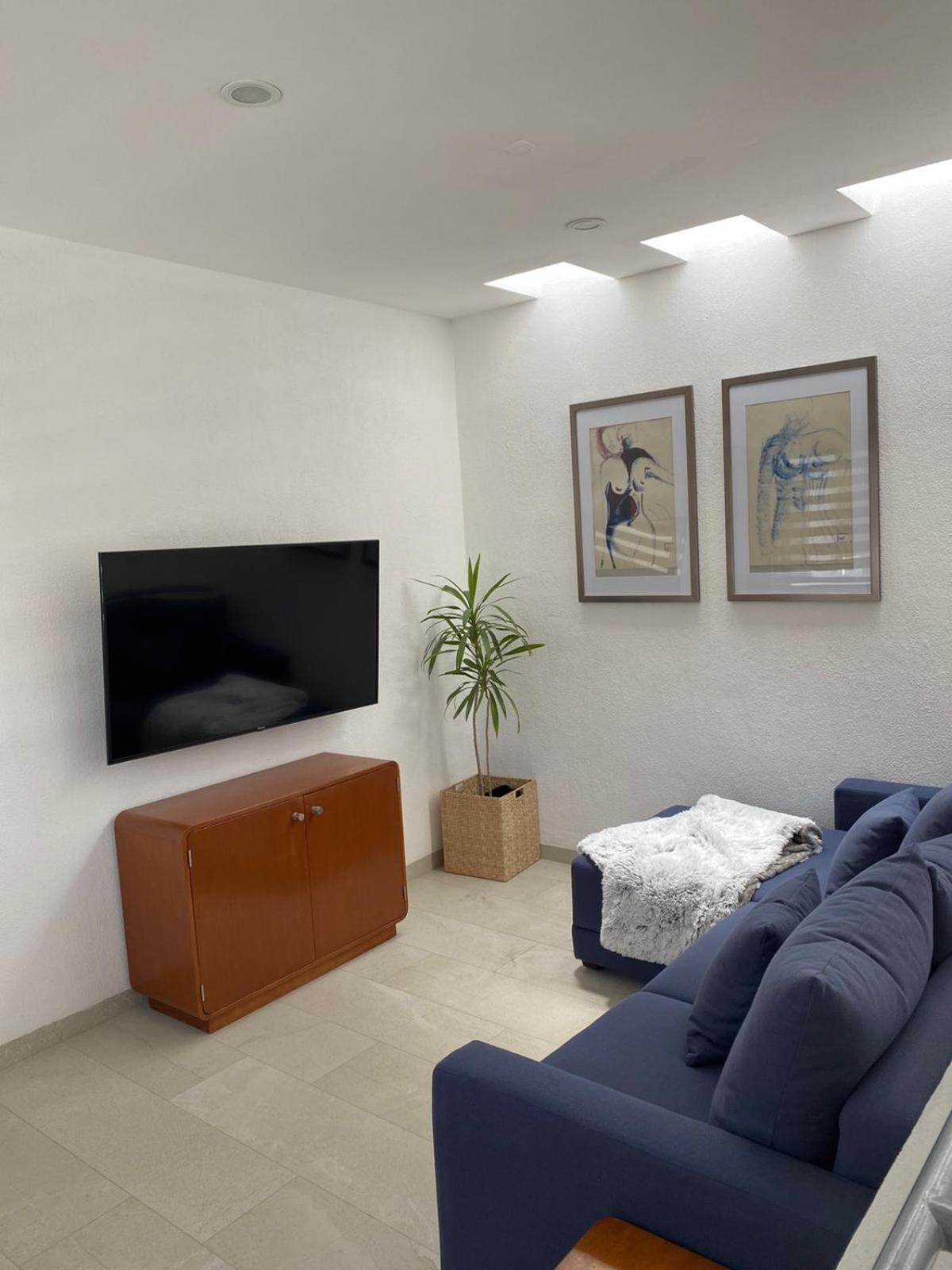 Casa Al Norte Moderna Impecable Ejecutiva Y Familiar